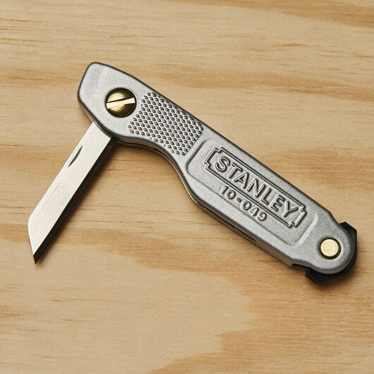 Stanley Folding Pocket Knife 4-1/4 in. (4-1/4